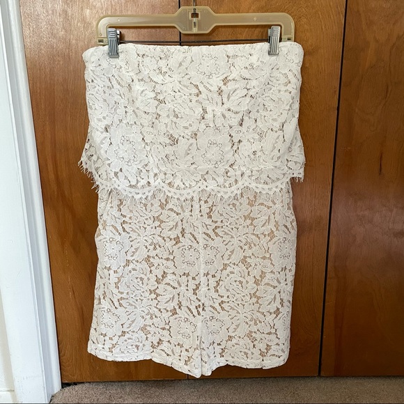 Mixology Pants - NWT Large Mixology White Lace Romper
